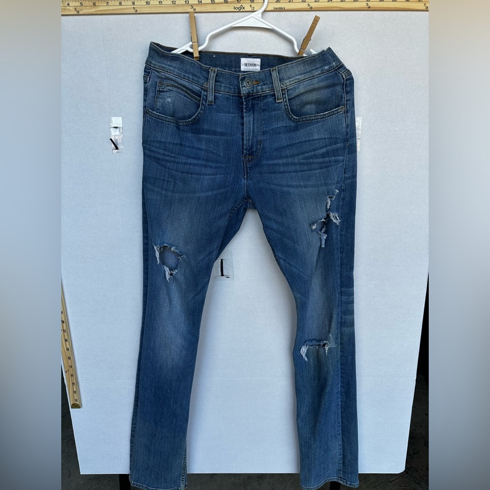 Hudson Distressed Jeans Size 31 | US 12